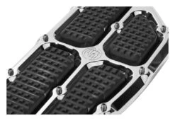 Roland Sands Traction Passenger Floorboards For Harley FL 1986-2023 -Motorcycle Accessories Store roland sands traction passenger floorboards for harley fl19862017 5